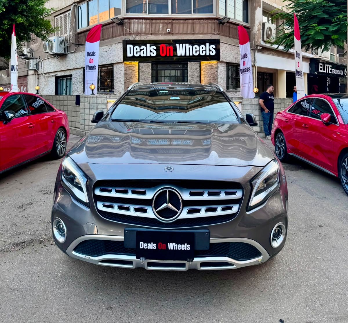 MERCEDES BENZ GLA 200 AMG – 2018 Deals on Wheels showroom and vehicle collection, photo 1