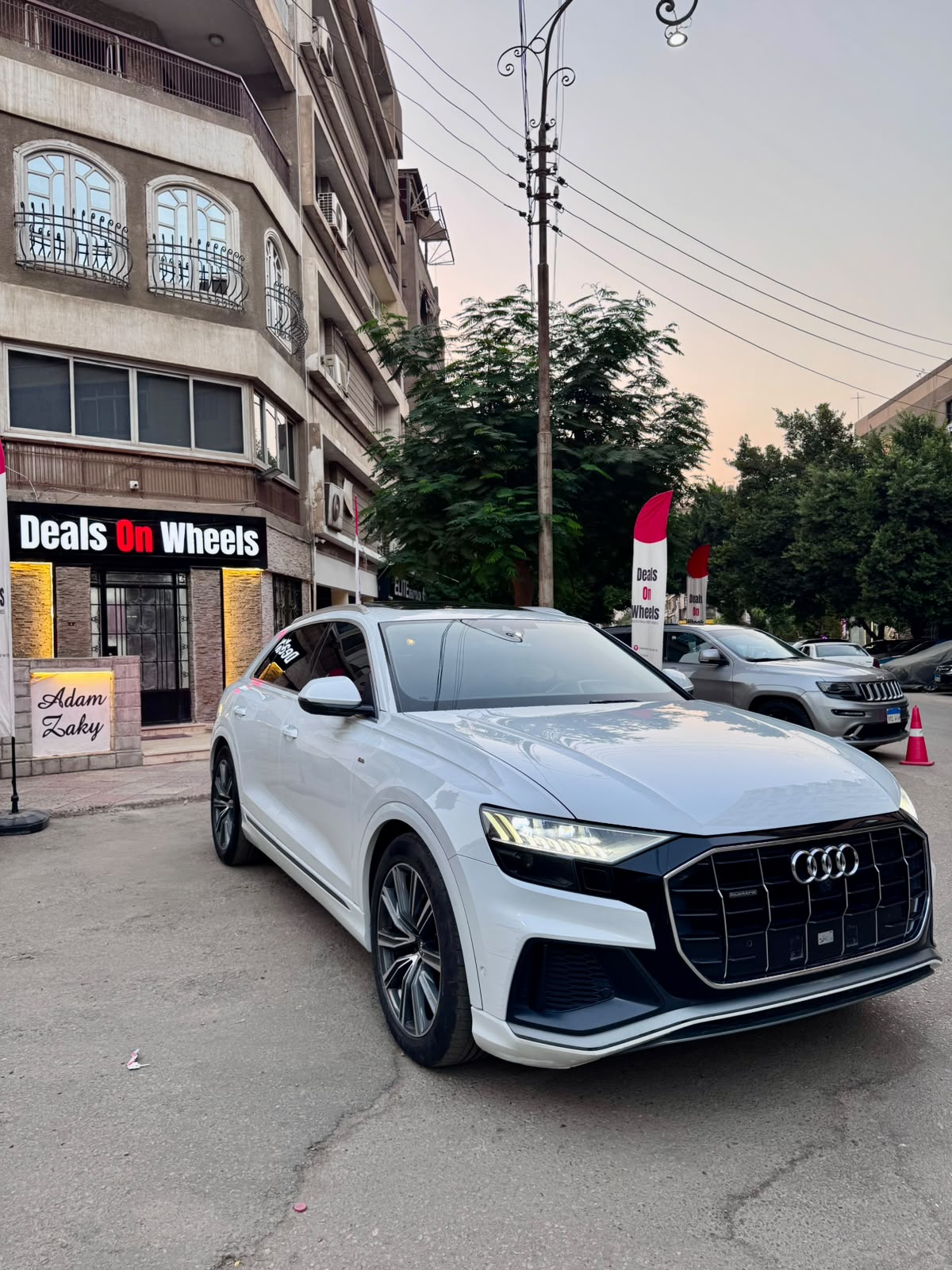 Audi Q8 S-Line - 2022 Deals on Wheels showroom and vehicle collection, photo 1