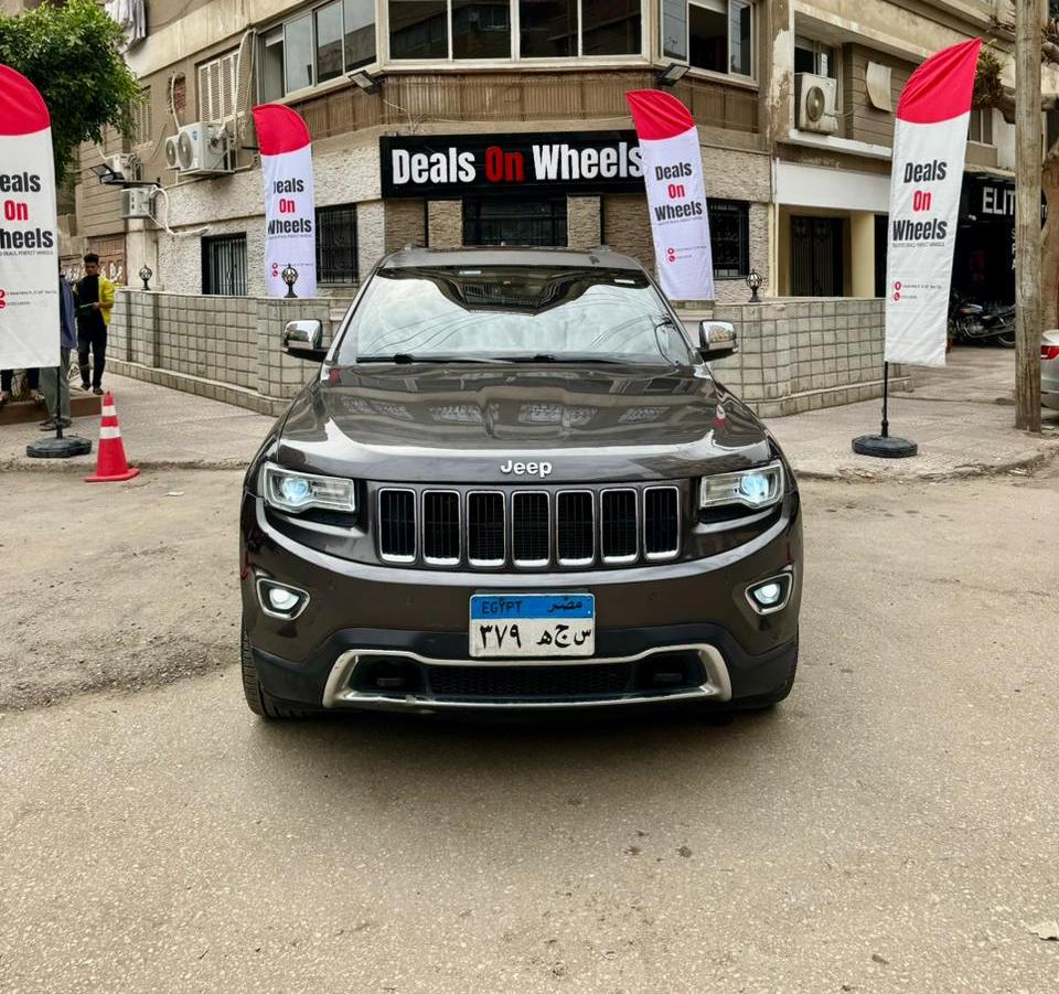 JEEP GRAND CHEROKEE - 2014 Deals on Wheels showroom and vehicle collection, photo 1
